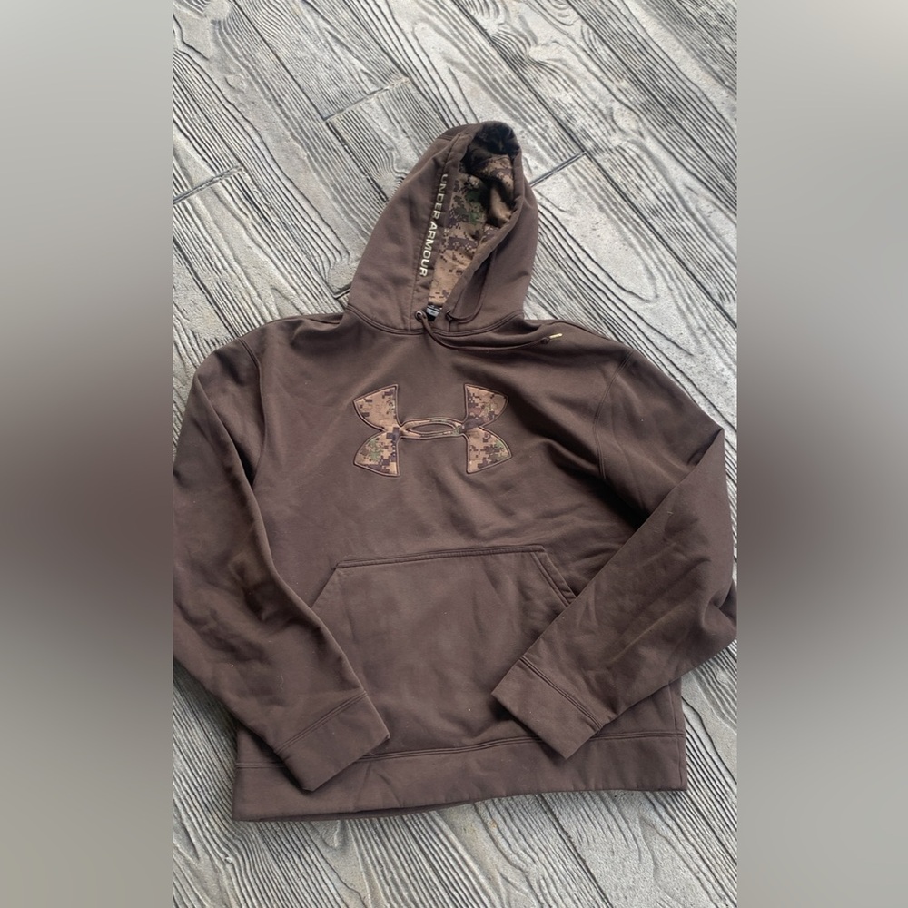 Under Armour hoodie
